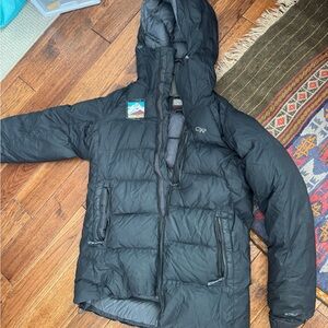 Women’s Outdoor Research Super Alpine Down Parka